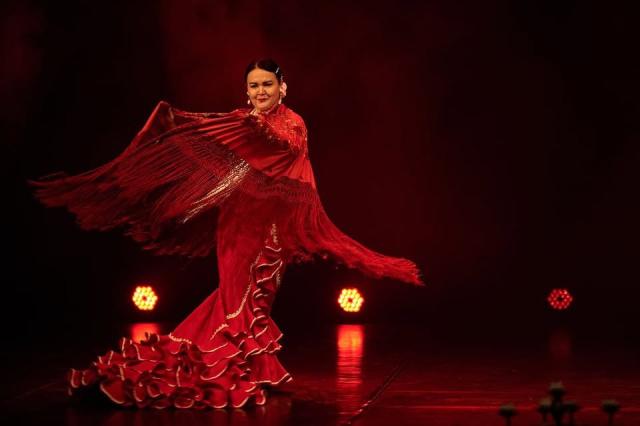 "Rosalinda"  - Flamenko ir rytietiški šokiai
