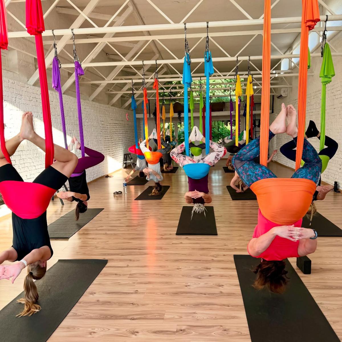 Oro joga su CAMIYOGA ORE