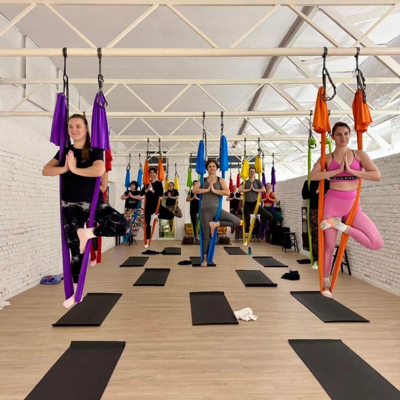 Oro joga su CAMIYOGA ORE