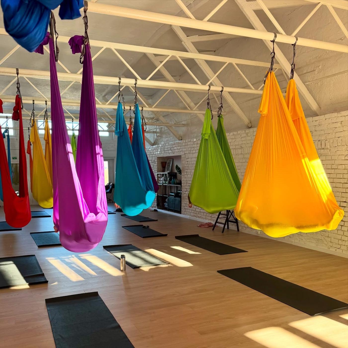 Oro joga su CAMIYOGA ORE